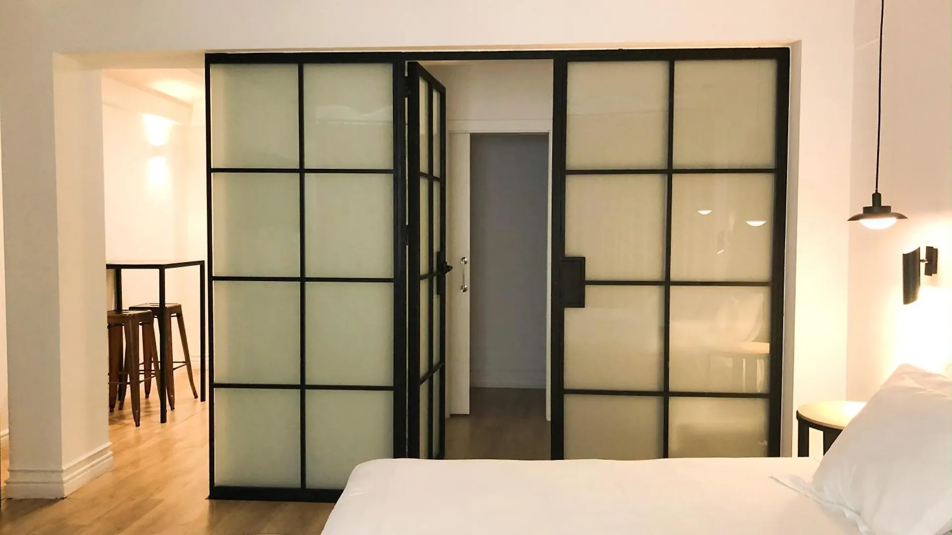 Suites Hom Sevilla 0*, Seville Spain