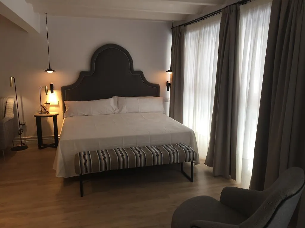 Suites Hom Sevilla 0*, Seville Spain