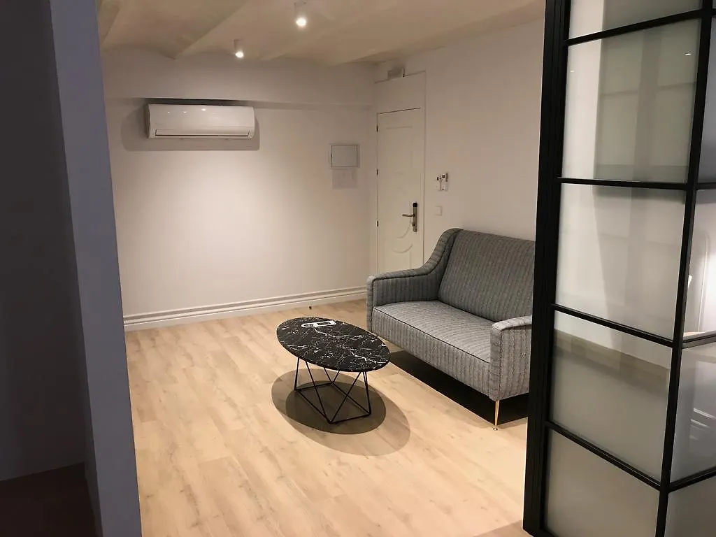 Suites Hom Sevilla Apartment