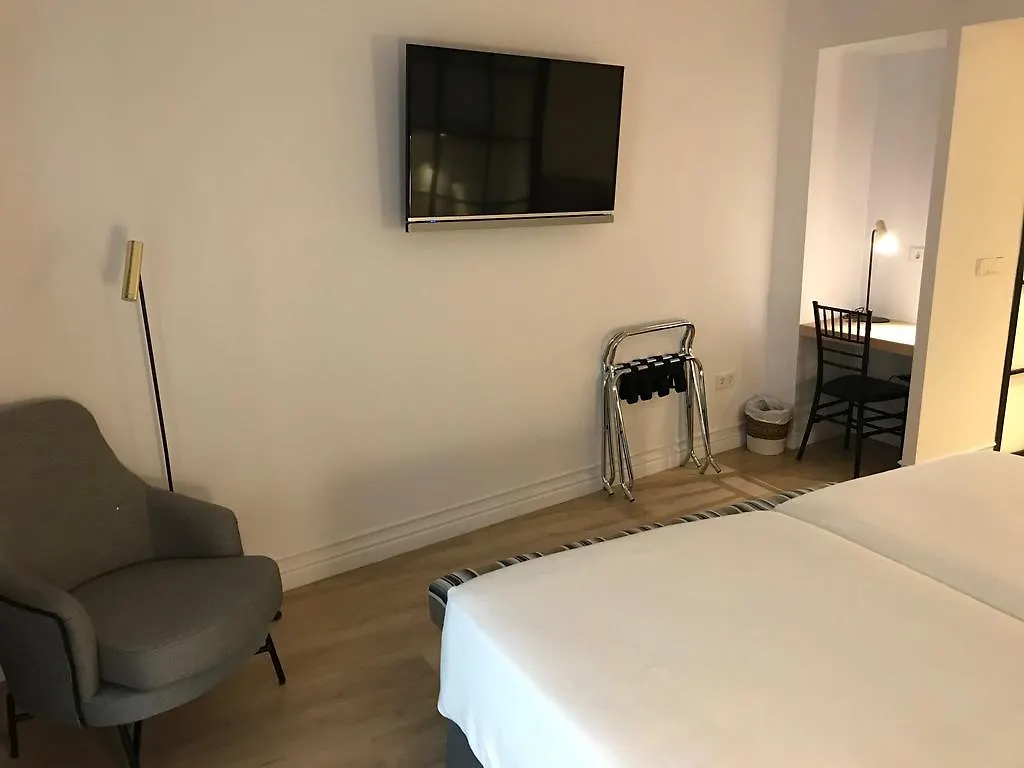 Suites Hom Sevilla 0*, Seville Spain
