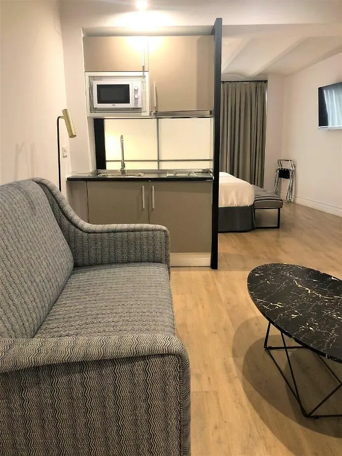 Suites Hom Sevilla 0*, Seville